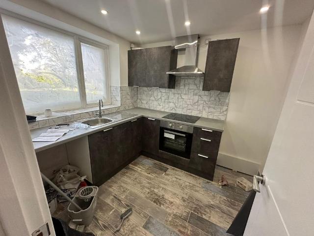 Kingsbury Road, Erdington B24 1 bed flat to rent £875 pcm £202 pw