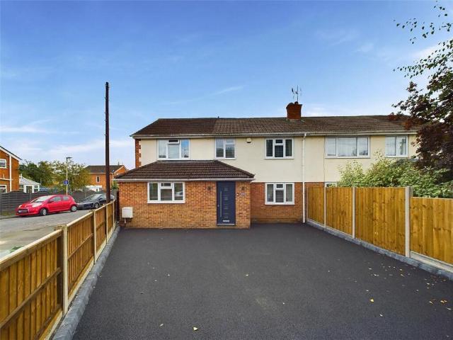 Kingscote Road East, Cheltenham, GL51 5 bed semi detached house to rent £2,400 pcm £554 pw
