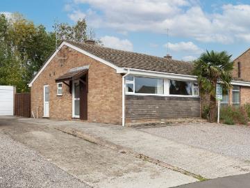 Kingscote Road East, Cheltenham GL51, 2 bed semi detached bungalow to rent, £1,350 pcm | PrimeLocation