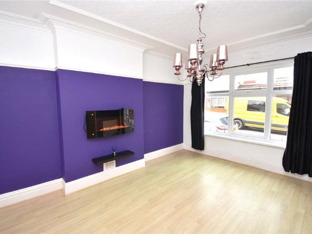 Kingsdale Avenue, CH42 6QL, Birkenhead