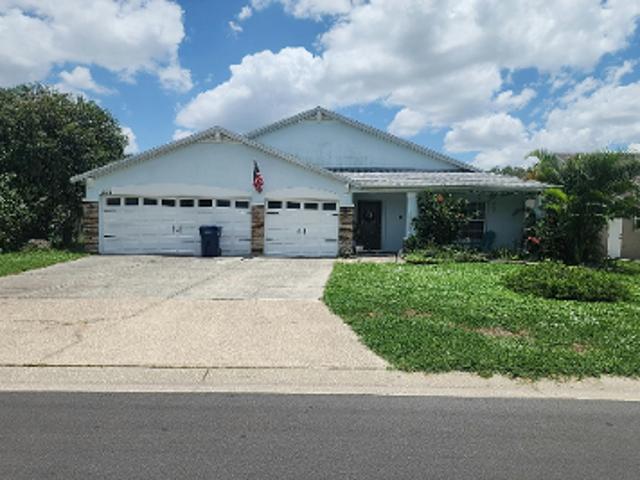 Kingsfield Dr
