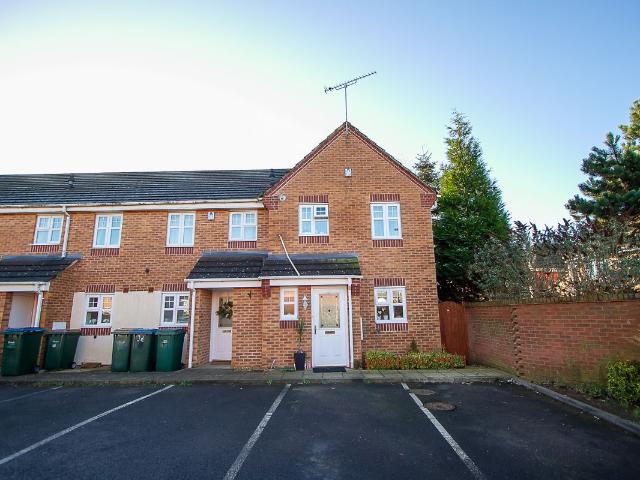 Kingsford Road, Daimler Green CV6, 3 bed end terrace house to rent, £1,150 pcm | PrimeLocation