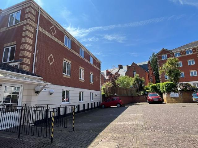 Kingsgate, Pennsylvania Road, Exeter EX4, 1 bed flat to rent, £975 pcm | PrimeLocation