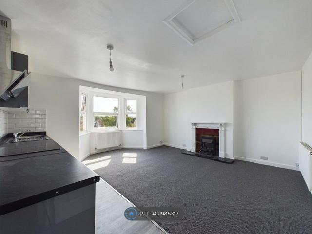 Kingsholm Road, Gloucester GL1, 2 bed flat to rent, £1,050 pcm | PrimeLocation