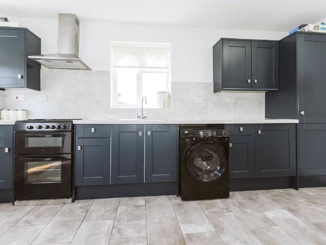 Kingsholm Road, Southmead, Bristol BS10, 5 bed shared accommodation to rent, £3,000 pcm | PrimeLocation