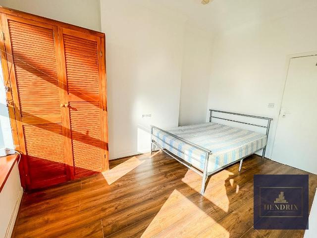 Kingsland High Street, London E8, 2 bed flat to rent, £2,100 pcm | PrimeLocation