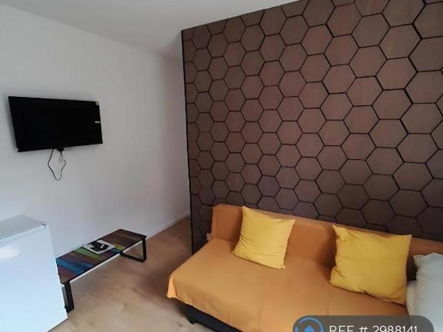 Kingsland Road, Cardiff, CF5 2 bed flat to rent £1,000 pcm £231 pw