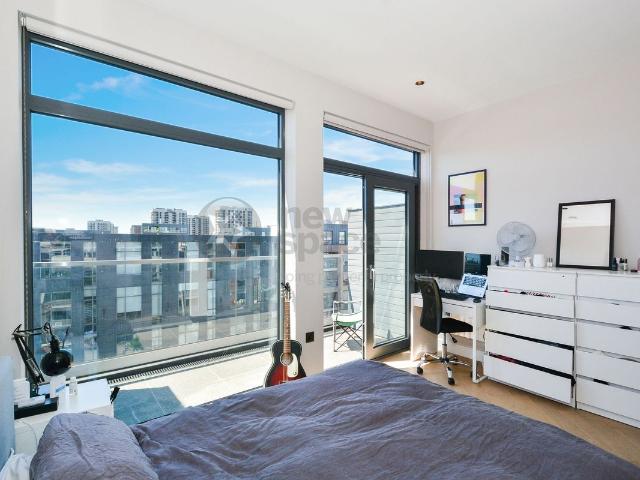 Kingsland Road, Infinity Heights E8, 3 bed flat to rent, £4,000 pcm | PrimeLocation