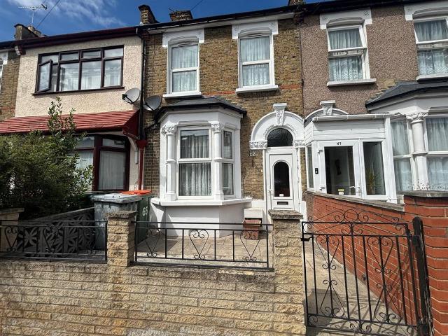Kingsland Road, London E13, 2 bed terraced house to rent, £2,100 pcm | PrimeLocation