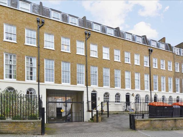 Kingsland Road, London E8, 2 bed flat to rent, £3,033 pcm | PrimeLocation