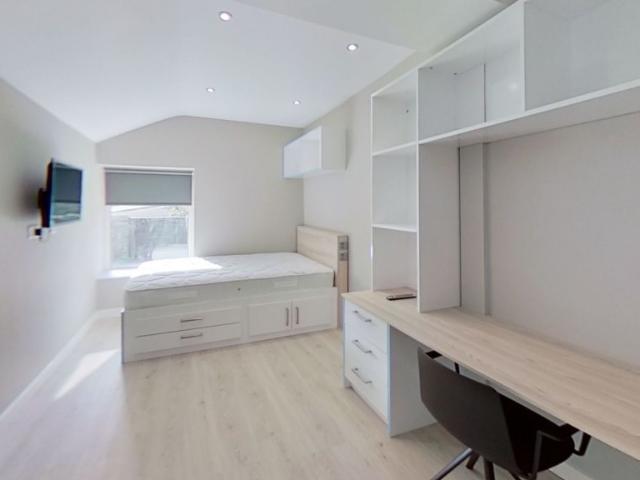 Kingsland Terrace, Treforest CF37, 4 bed shared accommodation to rent, £554 pppm | PrimeLocation