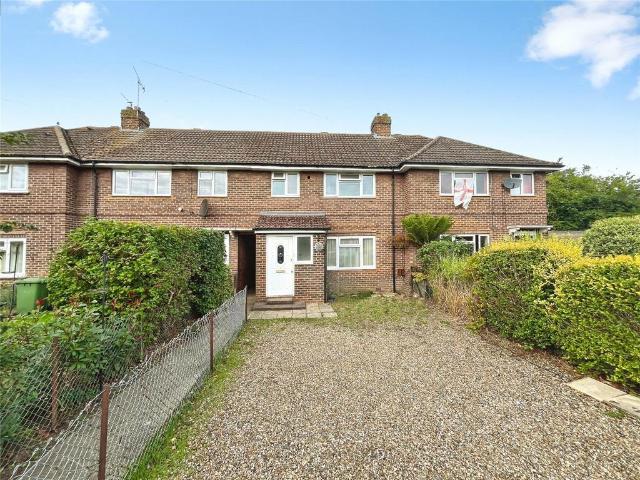 Kingsley Avenue, Englefield Green. 1 bed in a house share to rent £750 pcm £173 pw