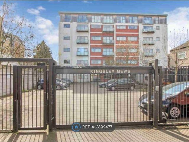Kingsley Mews, Ilford IG1, 2 bed flat to rent, £1,750 pcm | PrimeLocation