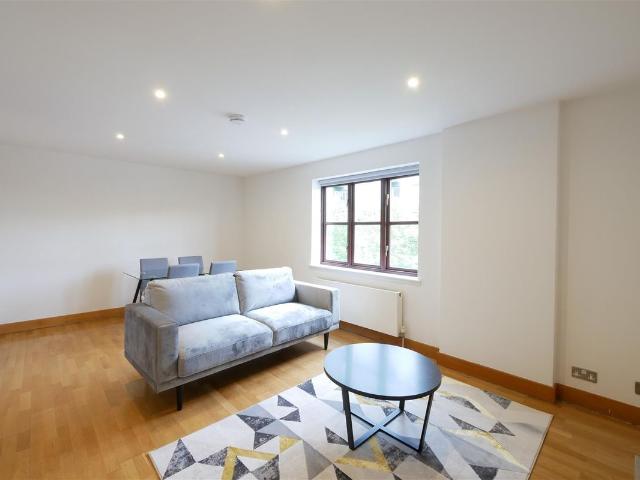 Kingsley Mews, Wapping Lane E1W, 2 bed flat to rent, £2,600 pcm | PrimeLocation