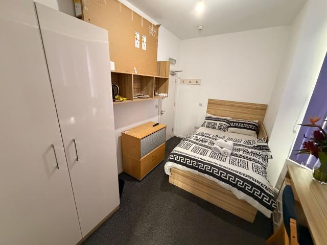 Kingsley Park Terrace, Northampton NN2, 1 bed flat to rent, £700 pcm | PrimeLocation