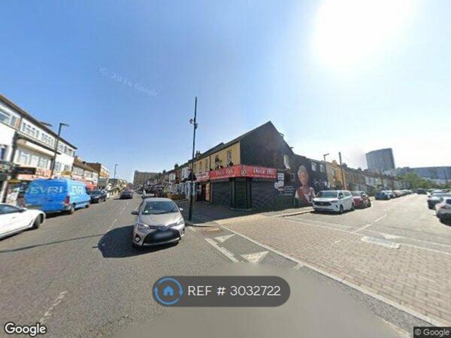 Kingsley Road, Hounslow TW3, 1 bed flat to rent, £1,150 pcm | PrimeLocation