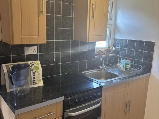 Kingsley Road, Hounslow TW3, 1 bed maisonette to rent, £1,450 pcm | PrimeLocation