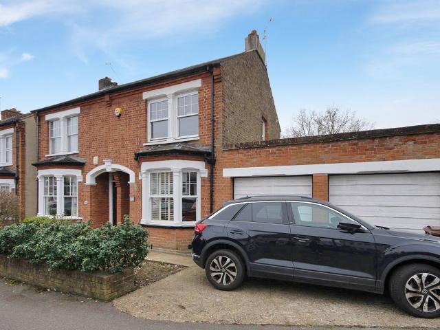 Kingsley Road, Pinner HA5, 3 bed semi detached house to rent, £2,700 pcm | PrimeLocation