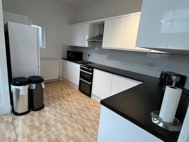 Kingsley Road, Plymouth PL4 6 bed house to rent £3,406 pcm £786 pw