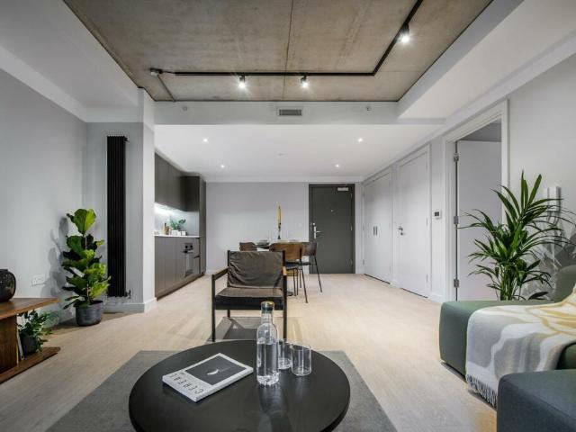 Kingston House South 1 32, 1 32 Ennismore Gardens, London, SW7 1NG, United Kingdom | 1 bed townhouse for rent #109614146 | Rentberry