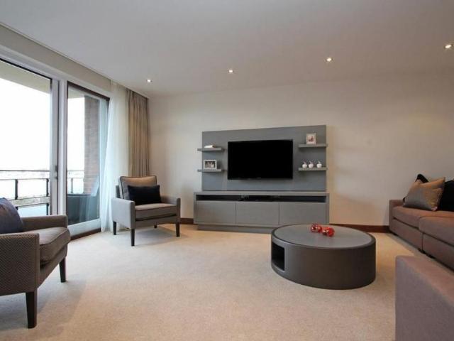 Kingston House South, Ennismore Gardens, South Kensington, London SW7