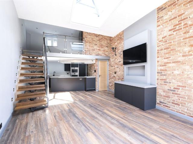 Kingston Road, New Malden KT3, Studio to rent, £1,800 pcm | PrimeLocation