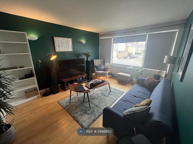 Kingston Road, London SW19, 2 bed maisonette to rent, £2,380 pcm | PrimeLocation