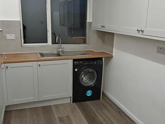 Kingston Road, Staines TW18, 3 bed flat to rent, £1,900 pcm | PrimeLocation
