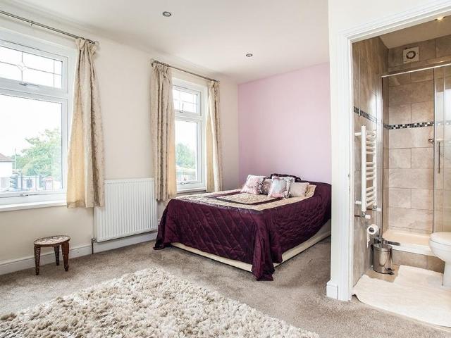 Kingston Road, Surrey KT1 House share to rent £950 pcm £219 pw