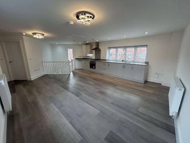 Kingsware Road, Stoke On Trent ST6, 1 bed flat to rent, £825 pcm | PrimeLocation