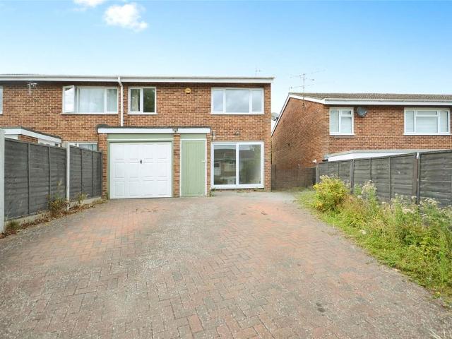 Kingsway, Caversham, Reading RG4, 3 bed semi detached house to rent, £1,995 pcm | PrimeLocation