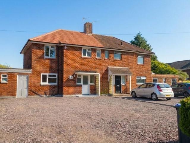 Kingsway, Leamington Spa, CV31 5 bed semi detached house to rent £2,725 pcm £629 pw