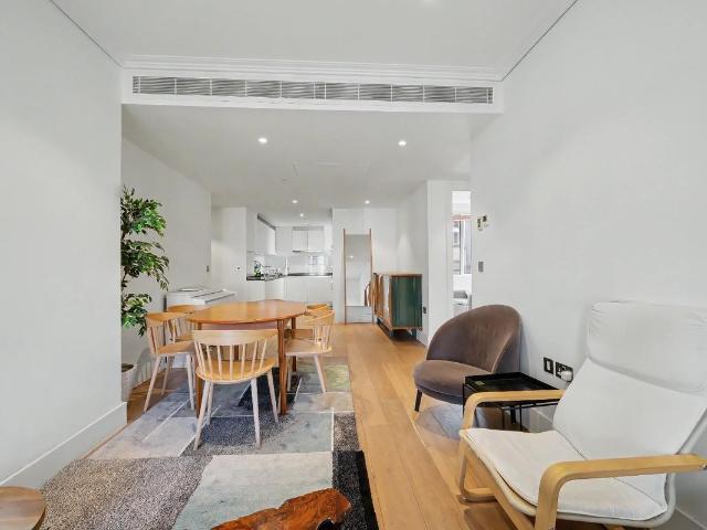Kingsway, London WC2B, 2 bed flat to rent, £4,983 pcm | PrimeLocation