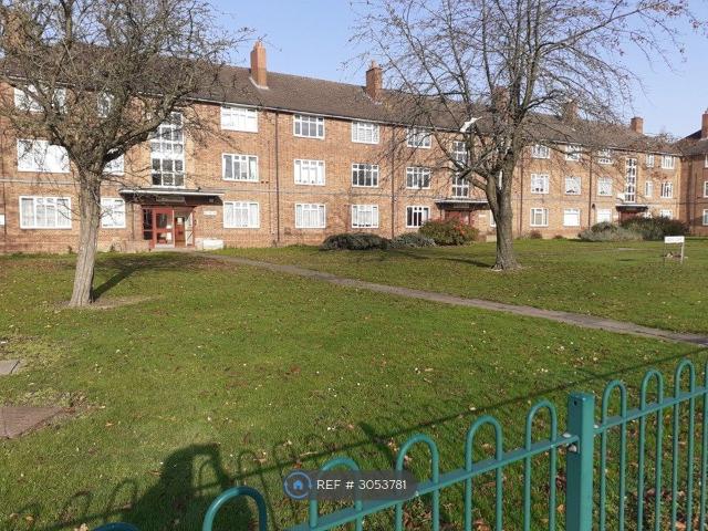 Kingsway Road, Wolverhampton WV10, 2 bed flat to rent, £900 pcm | PrimeLocation