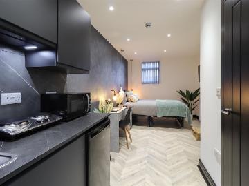 Kingsway, Stoke, Coventry CV2, Studio to rent, £750 pcm | PrimeLocation