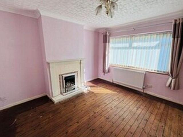 Kingswinford Road, Dudley, DY1 2ES