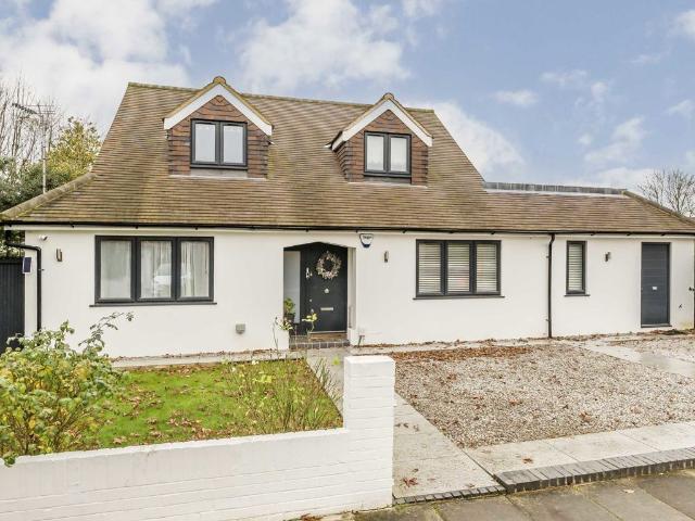 Kingswood Avenue, Hampton TW12, 4 bed property to rent, £3,895 pcm | PrimeLocation