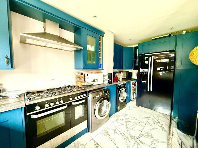 Kingswood Avenue, Hounslow TW3, 3 bed semi detached house to rent, £2,400 pcm | PrimeLocation
