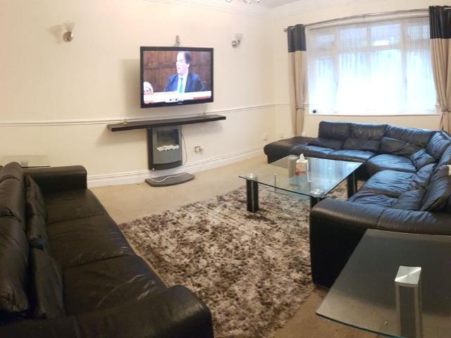 Kingswood Road, Manchester M14, 10 bed semi detached house to rent, £563 pppm | PrimeLocation