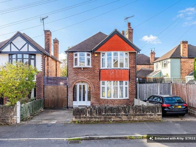Kingswood Road, Nottingham, NG8 3 bed detached house to rent £1,295 pcm £299 pw