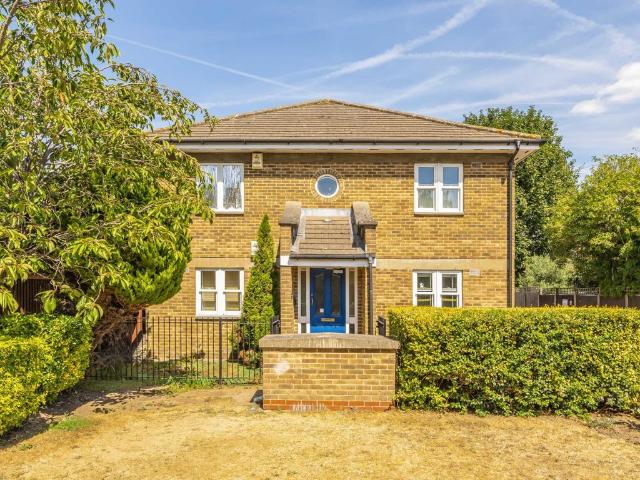 Kingswood Terrace, Chiswick W4, 1 bed flat to rent, £1,850 pcm | PrimeLocation