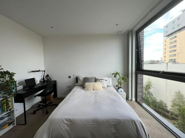 Kingwood House, Aldgate E1, 1 bed flat to rent, £2,996 pcm | PrimeLocation
