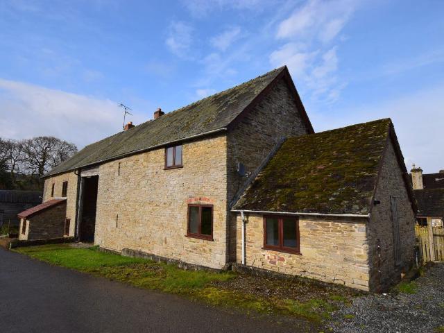 Kington HR5, 3 bed cottage to rent, £1,100 pcm | PrimeLocation