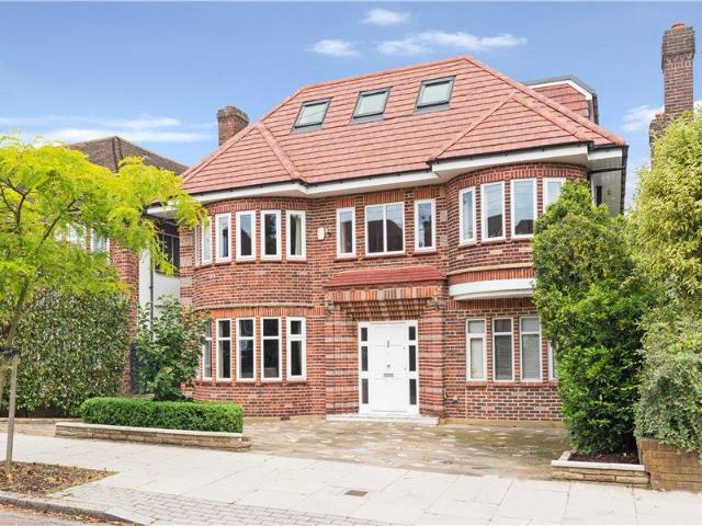 Kinloss Gardens, Finchley, N3 7 bed detached house to rent £6,249 pcm £1,442 pw