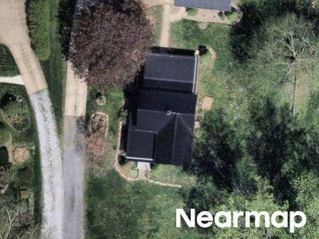 Kinsley Dr NE
