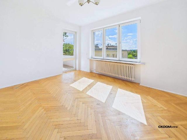 Kielce, 37 m2, balkon, do remontu
