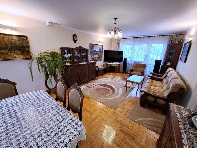 Dom 312 m² z dużym tarasem i garażem polecam