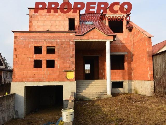 Dom 288 m² z potencjałem, garaż, działka 1082 m² polecam