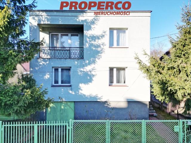 Przestronny dom 188 m2 z garażem i dużą działką
