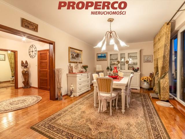 Dwupoziomowe 5 pokojowe mieszkanie 123 m² w Kielcach zapraszam